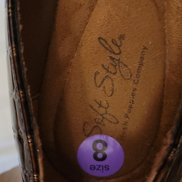 New Hush Puppies Soft Style Brown Faux Alligator Print Patent Shoes Loaf… - Picture 3 of 5